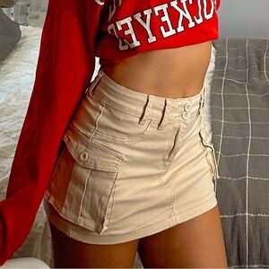 Amazon MINI cargo skirt- MEDIUM- Never Worn